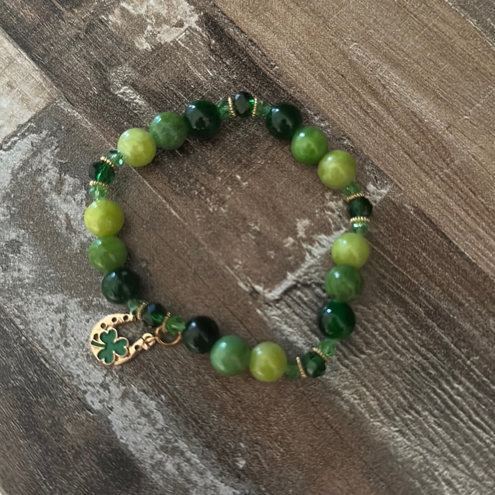 Charm bracelet